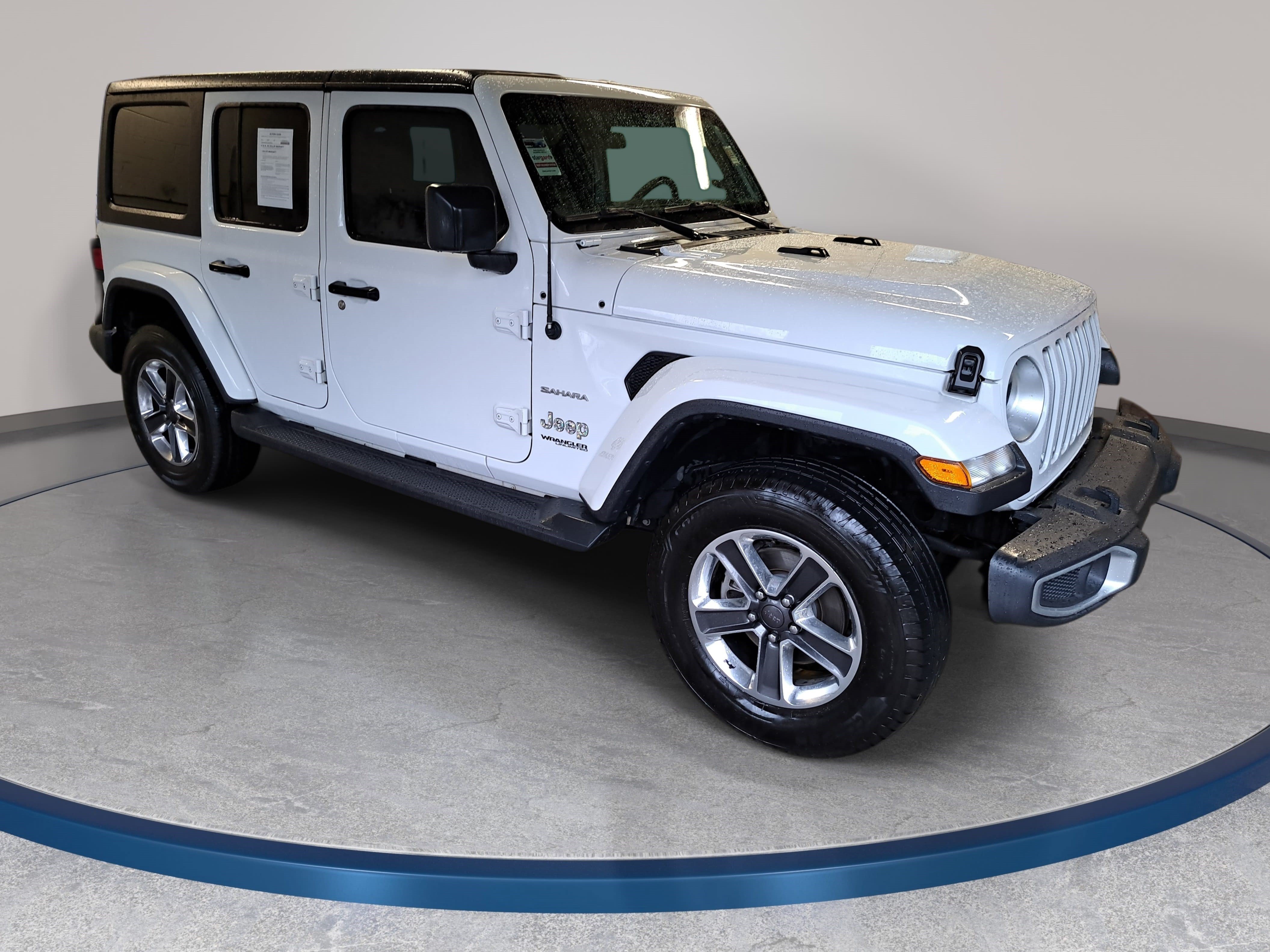 Used 2020 Jeep Wrangler Unlimited Sahara AWD/4WD image 3