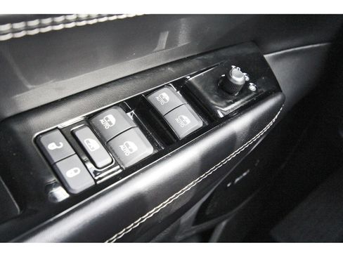 Used 2022 Jeep Wagoneer Series III w/ Premium Group I AWD/4WD image 20