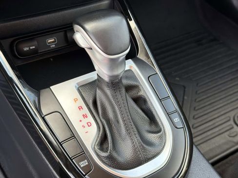 Used 2023 Kia Forte GT-Line image 12