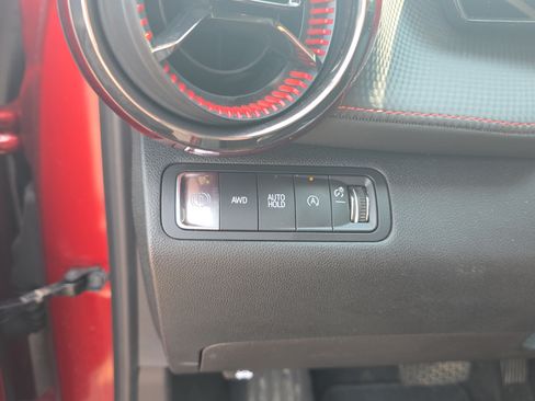 Used 2025 Chevrolet Equinox RS w/ Convenience Package III AWD/4WD image 14