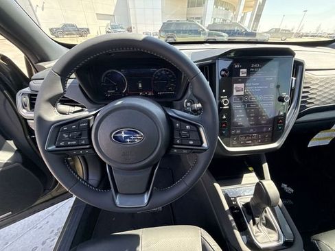 Used 2025 Subaru Forester Limited image 14