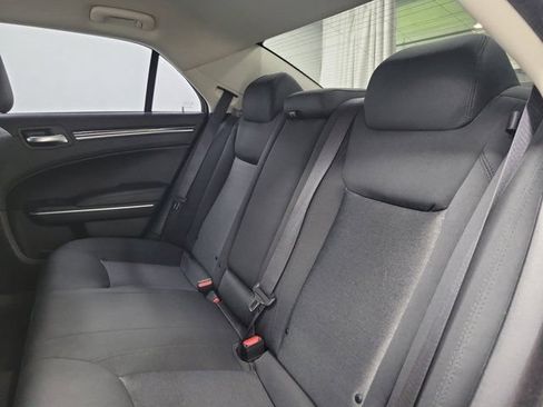 Used 2023 Chrysler 300 Touring w/ Sport Appearance Package RWD image 15