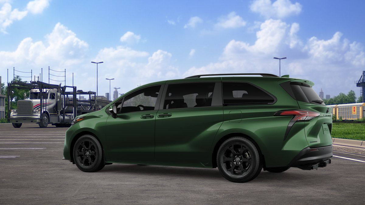 New 2026 Toyota Sienna XLE Woodland Edition AWD/4WD image 5