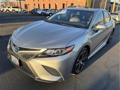 Used 2018 Toyota Camry SE w/ Audio Package