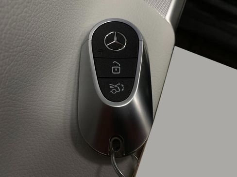 New 2026 Mercedes-Benz GLC 300 4MATIC image 32