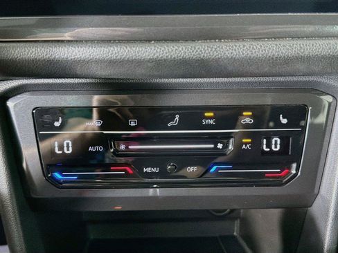 Used 2023 Volkswagen Tiguan SE R-Line FWD image 14
