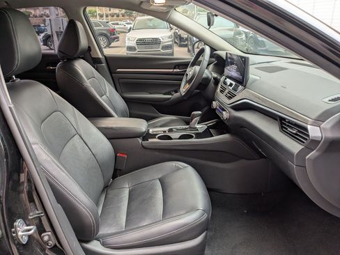 Used 2023 Nissan Altima 2.5 SL AWD/4WD image 30