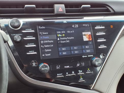 Used 2018 Toyota Camry XLE w/ Audio Package image 23