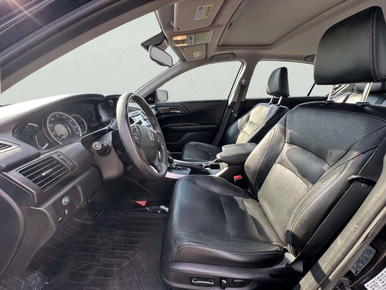 Used 2015 Honda Accord EX-L image 14