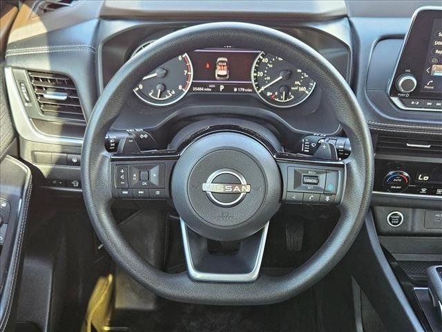 Used 2023 Nissan Rogue SV AWD/4WD image 14