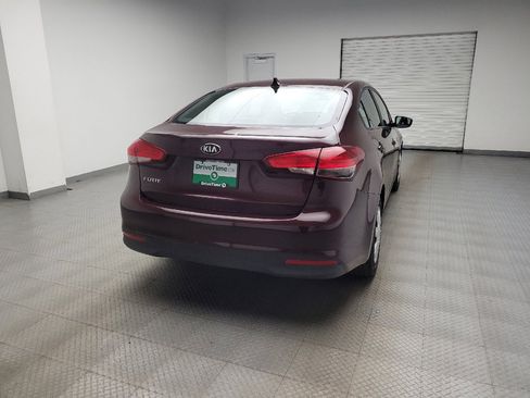 Used 2018 Kia Forte LX FWD image 7