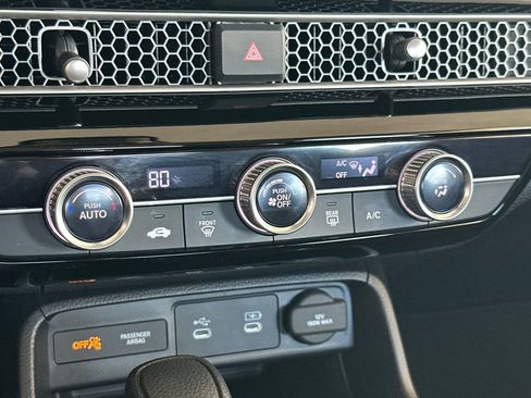 Used 2025 Honda Civic LX image 16