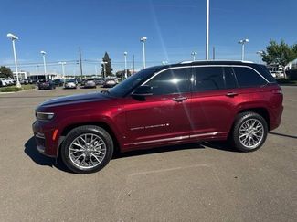 Used 2022 Jeep Grand Cherokee Summit w/ Advanced Protech Group IV video 1