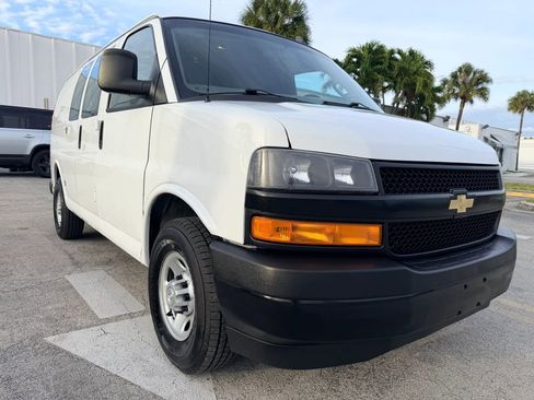 Used 2021 Chevrolet Express 2500 w/ Communications Package RWD image 1