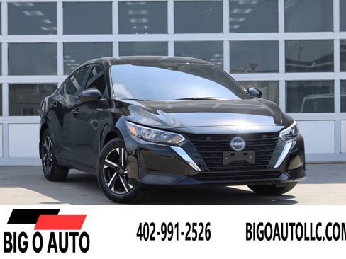 Used 2025 Nissan Sentra SV w/ All-Weather Package FWD image 1
