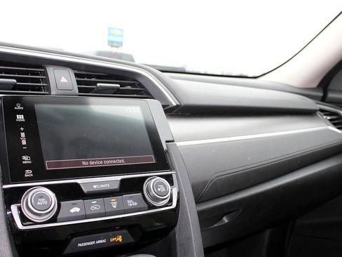 Used 2017 Honda Civic EX image 10