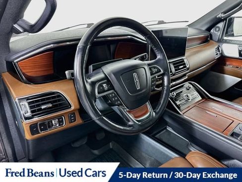 Certified 2023 Lincoln Navigator L Reserve AWD/4WD image 13