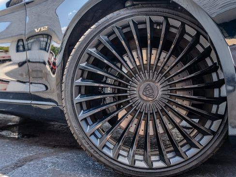 Used 2016 Mercedes-Benz Maybach S 600 image 13