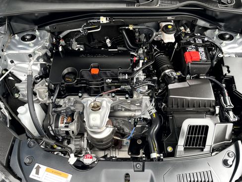 Used 2025 Honda HR-V EX-L image 8