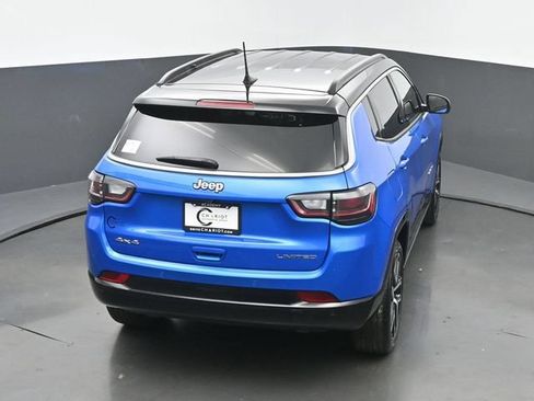 Used 2025 Jeep Compass Limited w/ Elite Group AWD/4WD image 40
