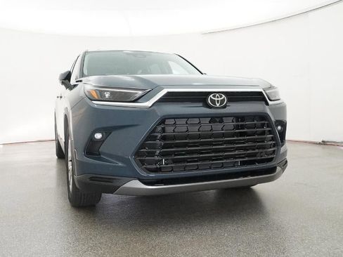 New 2026 Toyota Grand Highlander Limited image 63