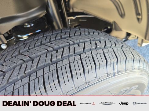 New 2026 Jeep Gladiator Sport image 28