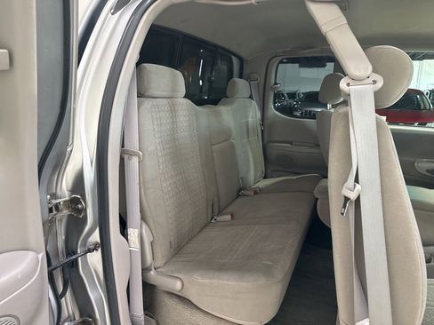 Used 2004 Toyota Tundra SR5 AWD/4WD image 33