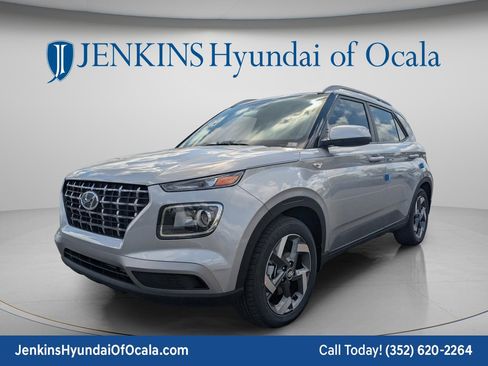 New 2026 Hyundai Venue SEL FWD image 9