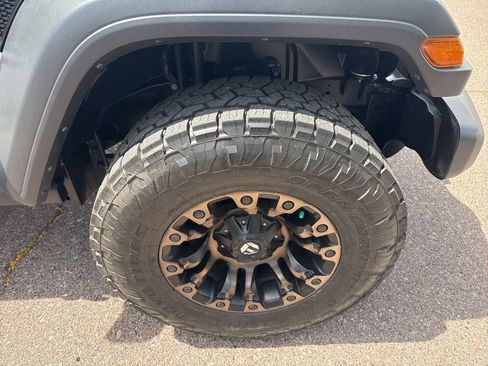 Used 2022 Jeep Wrangler Unlimited Sport image 11