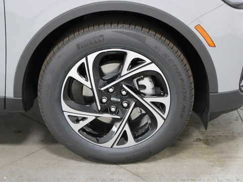 New 2026 Lincoln Nautilus Premier AWD/4WD image 12