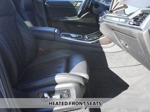 Used 2023 BMW X7 xDrive40i w/ Parking Assistance Package image 8
