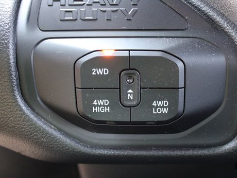 Certified 2026 RAM 2500 Tradesman AWD/4WD image 30