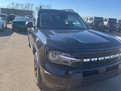 New 2026 Ford Bronco Sport Outer Banks w/ Outer Banks Tech Package+ image 17