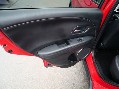Used 2017 Honda HR-V EX-L image 17