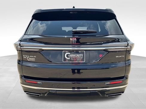 Certified 2025 Buick Enclave Avenir w/ Super Cruise Package AWD/4WD image 5