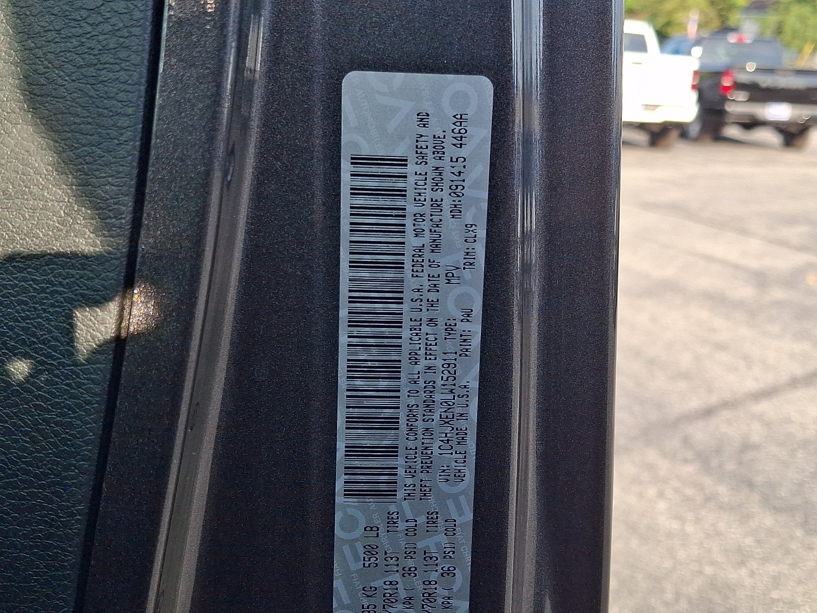Used 2020 Jeep Wrangler Unlimited Sahara AWD/4WD image 27