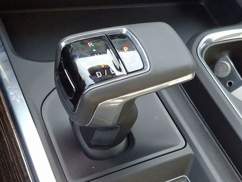 New 2025 GMC Sierra 1500 Elevation w/ Preferred Package image 7