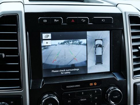 Used 2019 Ford F250 Lariat w/ Lariat Ultimate Package AWD/4WD image 56