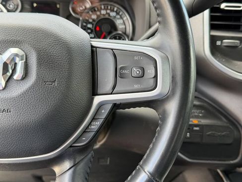 Used 2024 RAM 2500 Big Horn AWD/4WD image 12