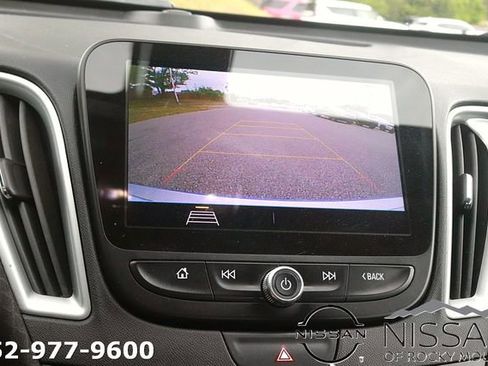 Used 2019 Chevrolet Malibu LS w/ LPO, Convenience Package 2 FWD image 23