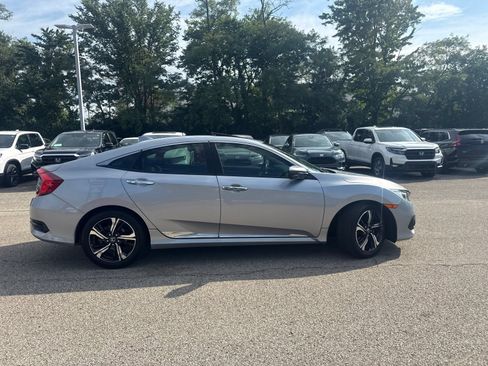 Used 2016 Honda Civic Touring image 25