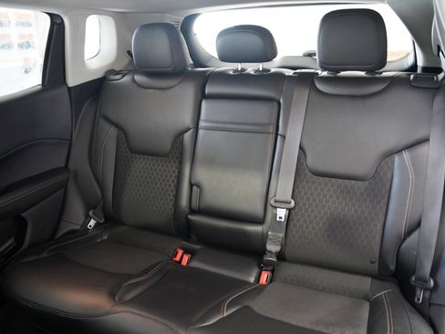 Used 2018 Jeep Compass Latitude w/ Safe & Security Group image 33