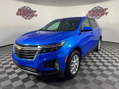Used 2024 Chevrolet Equinox LT image 3