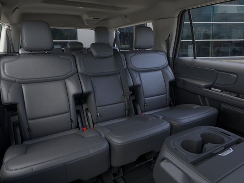 New 2026 Ford Expedition Max Active RWD image 13