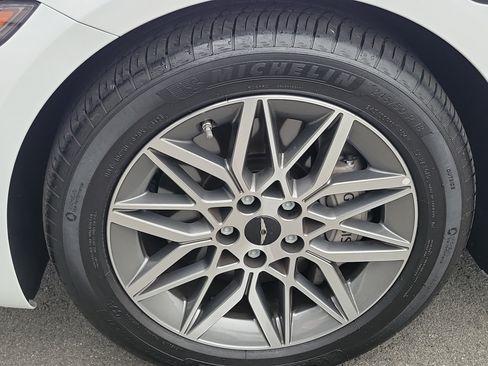 Certified 2026 Genesis G80 2.5T AWD/4WD image 7