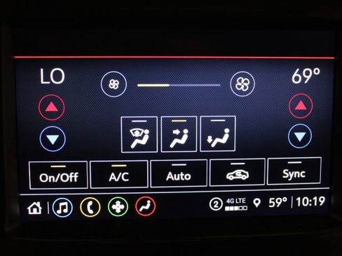 Used 2021 Chevrolet Silverado 2500 LTZ w/ LTZ Convenience Package image 48