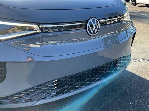 Used 2023 Volkswagen ID.4 Pro S image 32