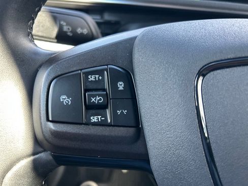 Used 2021 Ford Mustang Mach-E Select image 22