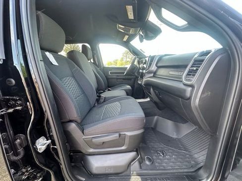 Used 2025 RAM 2500 Big Horn image 31
