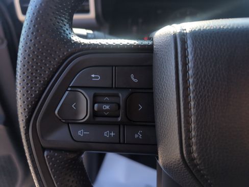 Certified 2025 Toyota Tacoma SR5 image 19